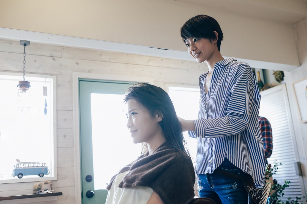 美容師とお客さん