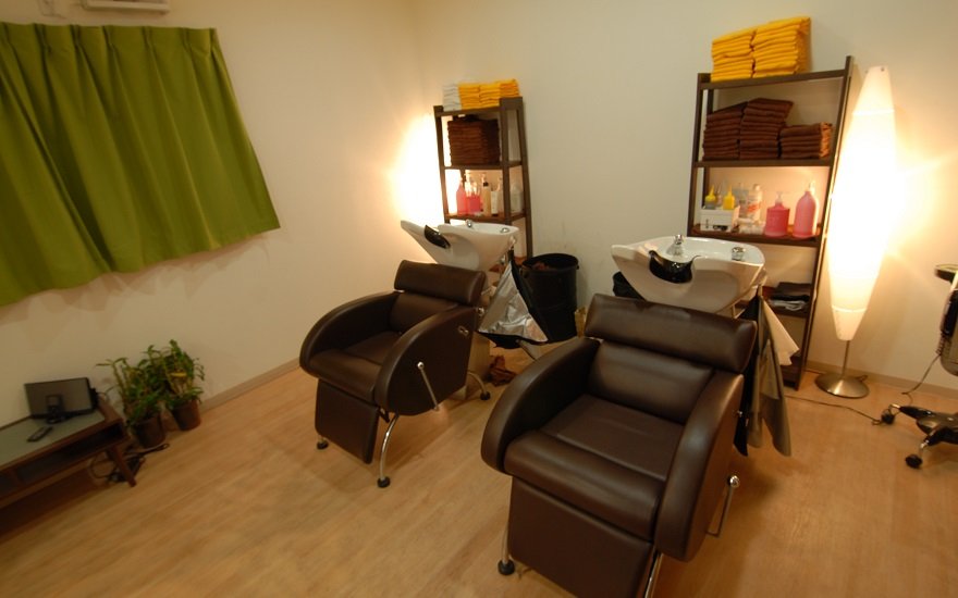gratitude_salon3.jpg