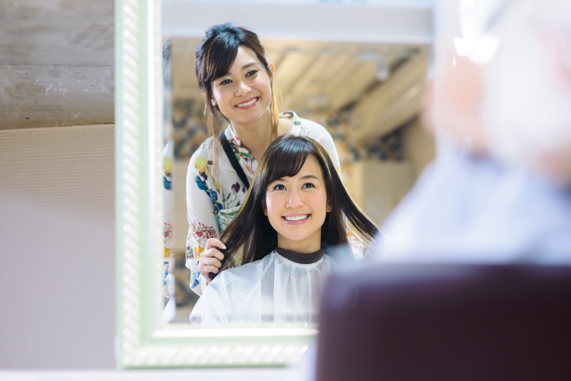 美容師の仕事に役立つ4種類の資格 コラム Joboon 関西の美容師求人サイト